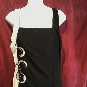 Women's Color Blocked B/W Swim Suit Size 20W